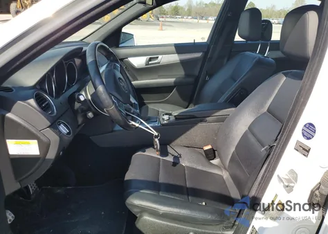 2013 Mercedes-Benz C 300 4Matic from USA, damaged, VIN WDDGF8AB8DR284349